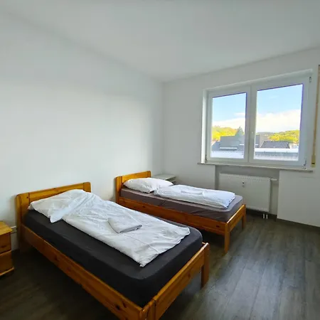 Spacious Worker With Rooftop Terrace - Up To 21 Guests 아파트 *