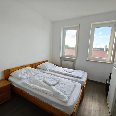 Spacious Worker With Rooftop Terrace - Up To 21 Guests * Ostringen