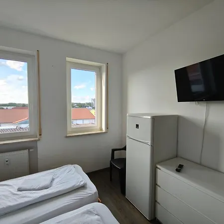 아파트 Spacious Worker With Rooftop Terrace - Up To 21 Guests *